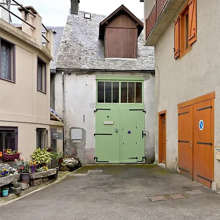 Apartment Loft En Duplex Avec Balcon Et Vue Arreau